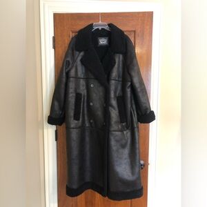 Levi’s Black Long Faux-Shearling-Trimmed Button-Down Coat - Size XL